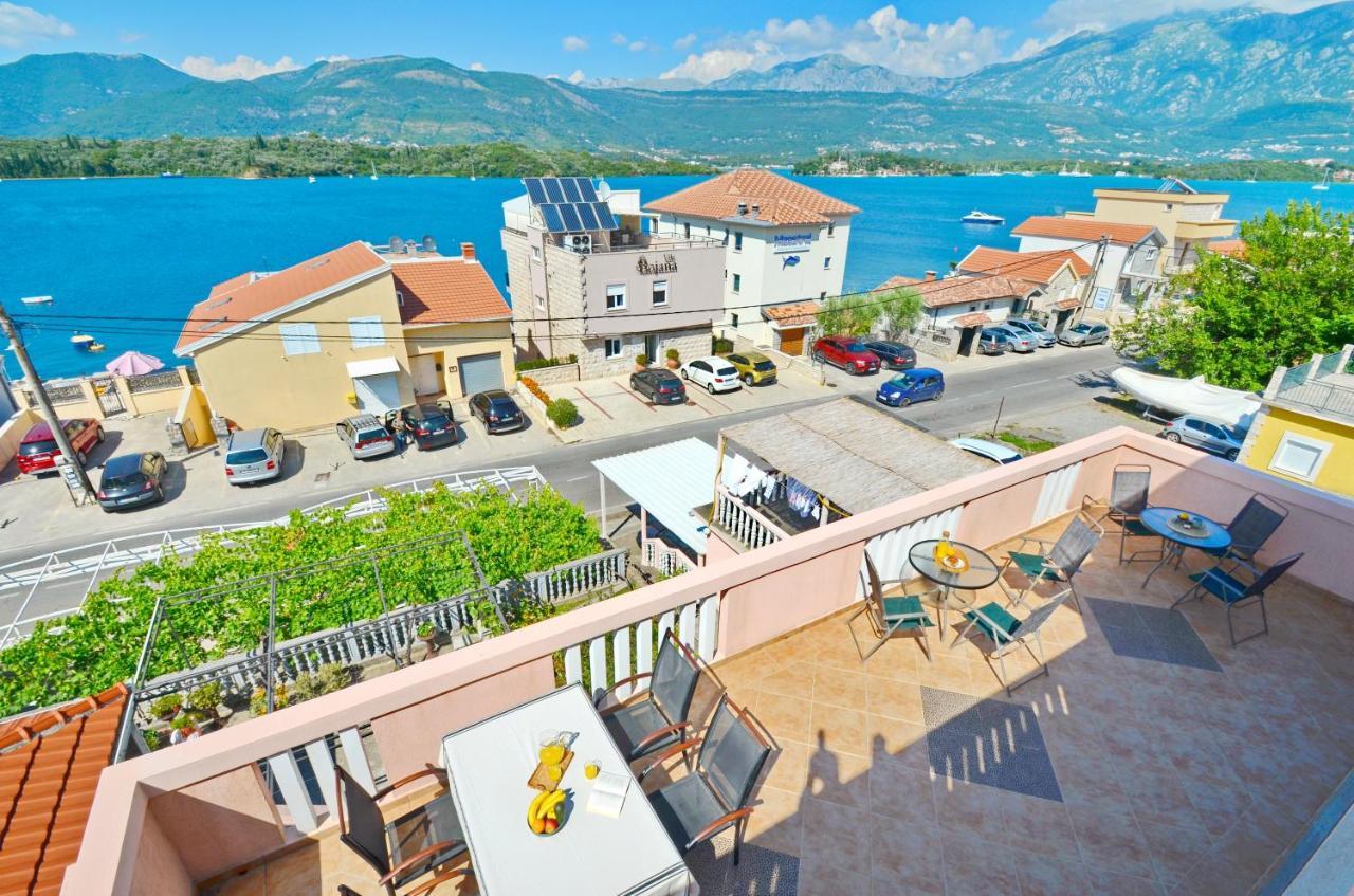 Stradioti Apartments Тиват Екстериор снимка