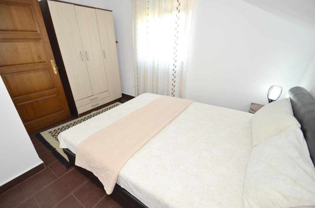 Stradioti Apartments Тиват Екстериор снимка