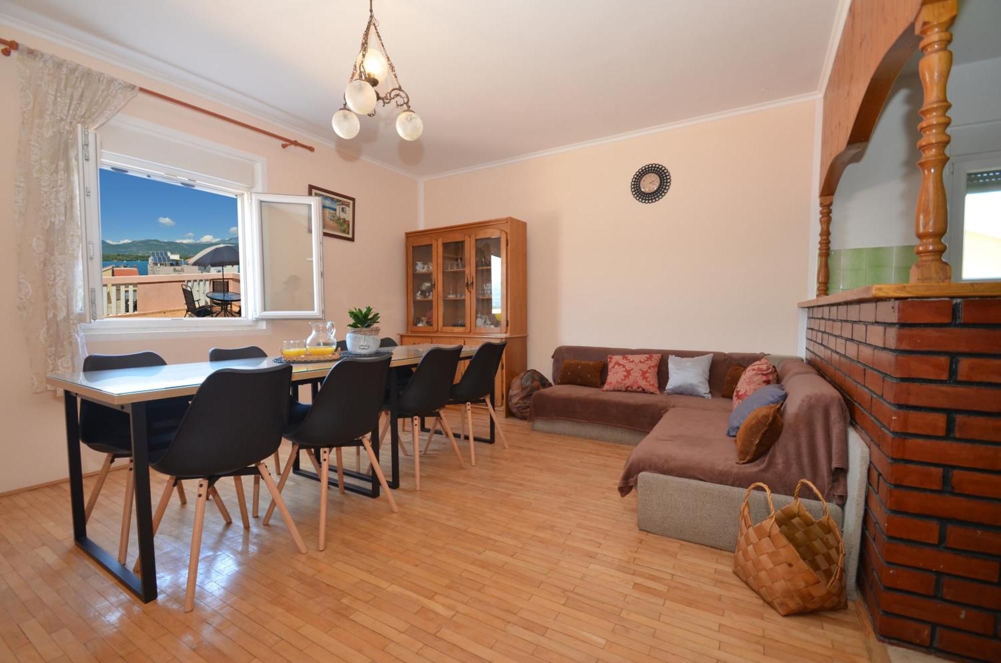 Stradioti Apartments Тиват Екстериор снимка