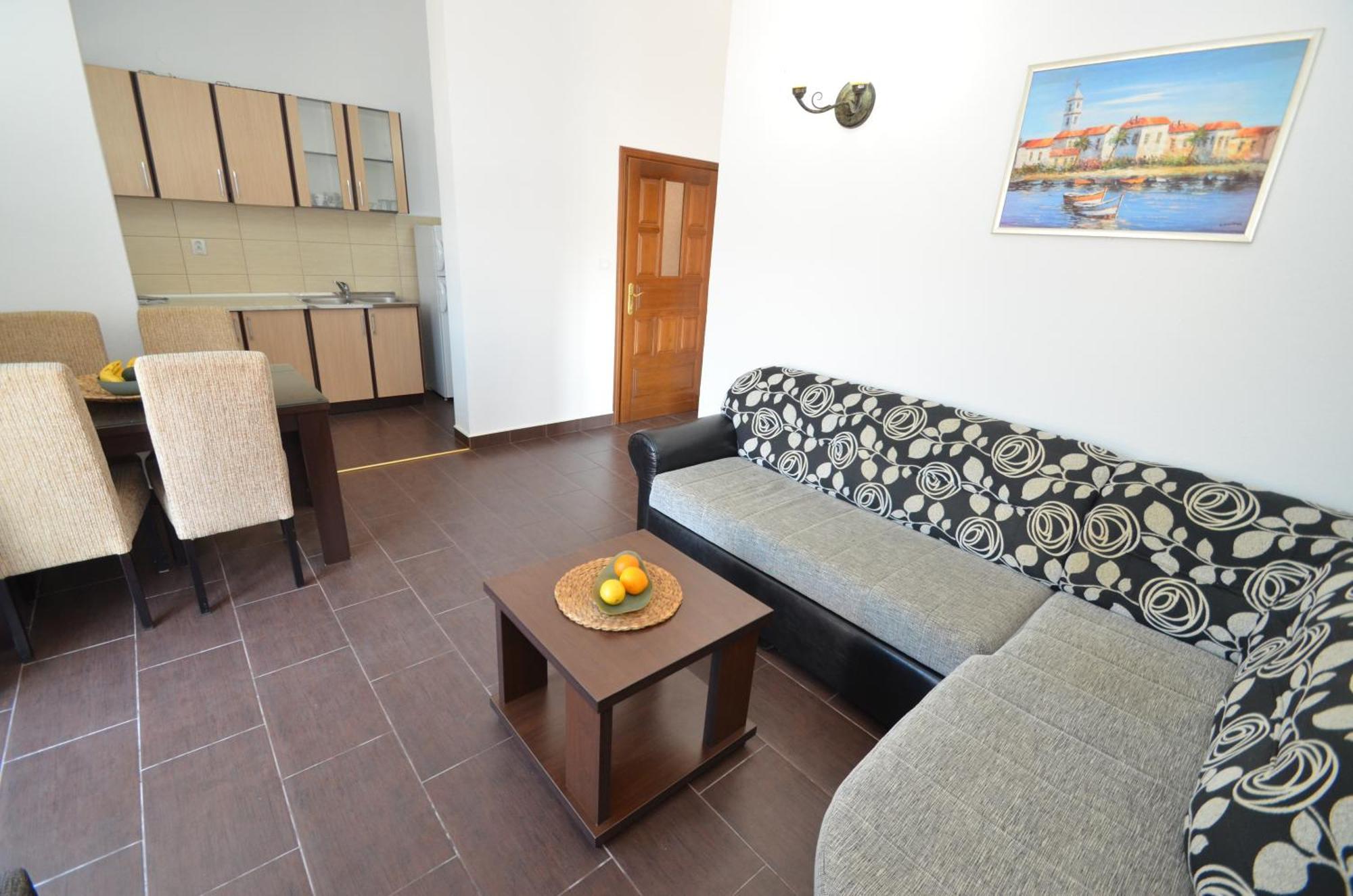 Stradioti Apartments Тиват Екстериор снимка