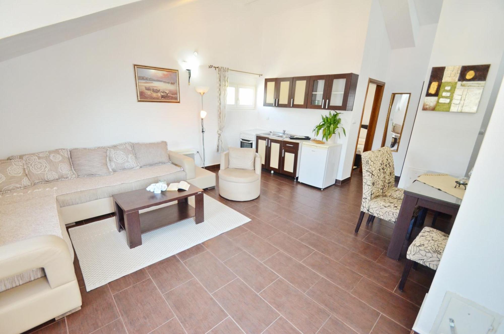 Stradioti Apartments Тиват Екстериор снимка